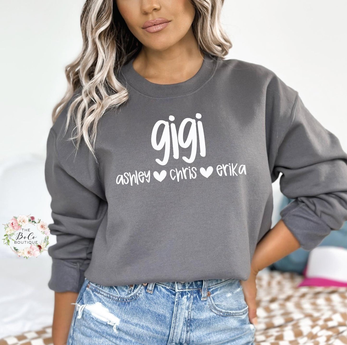 Personalized Grandma Shirt, Gigi Shirt, Christmas Gift for Grandma, Customized Mother's Day Shirt, Personalized Grandma Gift, #5663