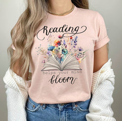 Floral Book Lover Crewneck Sweatshirt for Women, Trendy Crewneck Sweatshirt, Custom Sweatshirt, Custom T-Shirt, #5025